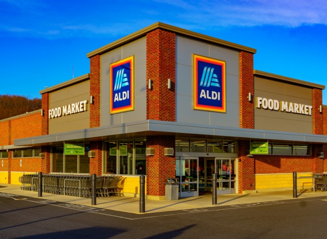 ALDI - 6 Best Grocery Chain Cheese Departments