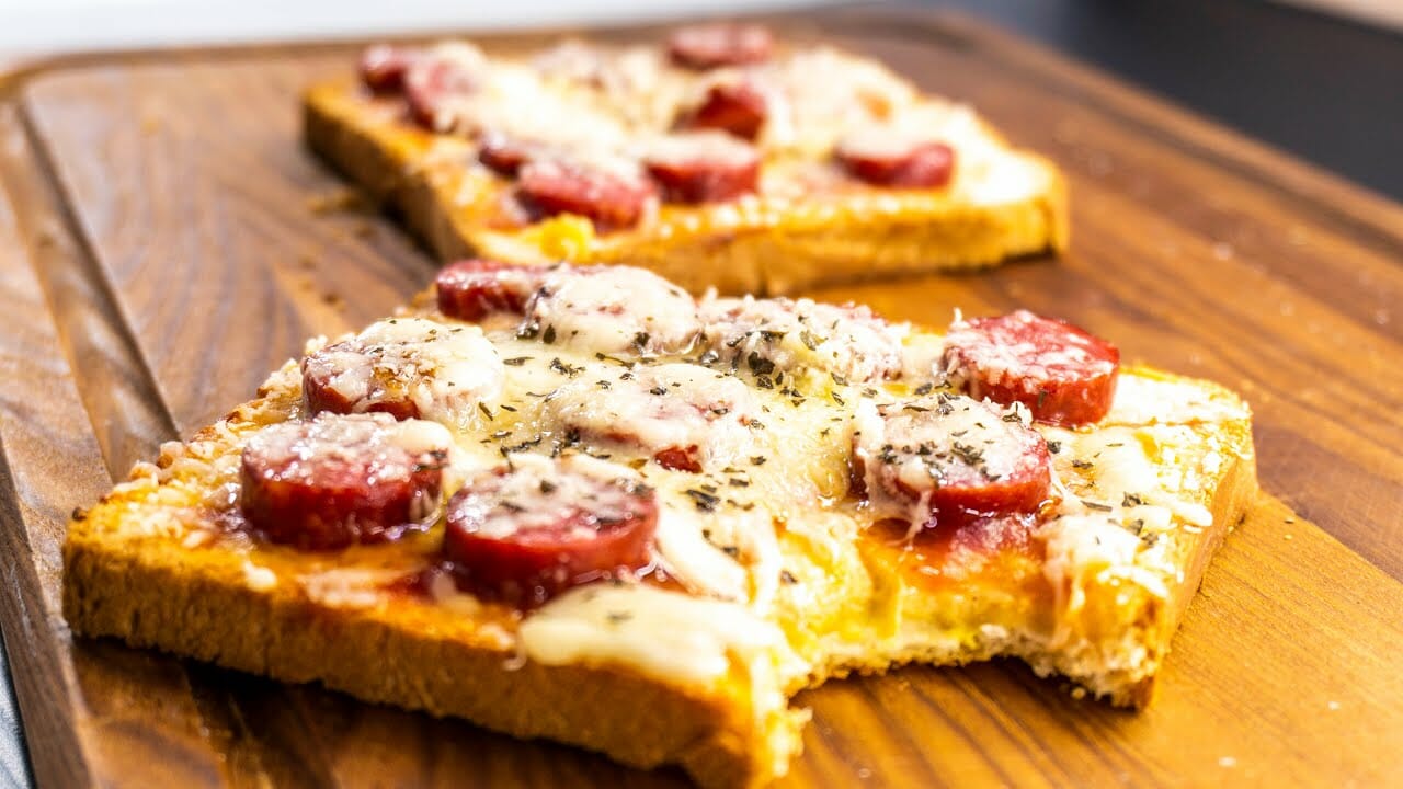Mini Pizza Sandwiches recipe - Toast Ideas
